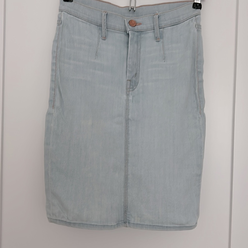 MOTHER Denim Pencil Skirt SAMPLE light wash stretch chambray 26” size 4 jeans